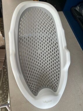 Lulyboo White Baby Bath Support - Comfortable Non-Slip Bath Seat